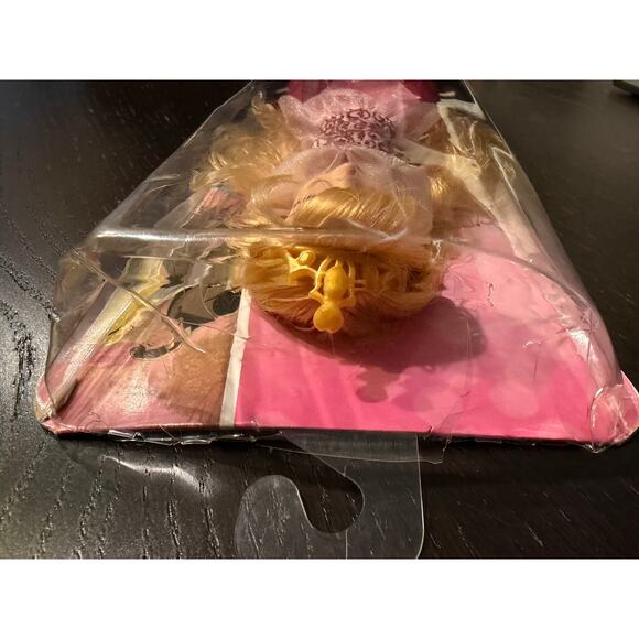 Disney Princess Sleeping Beauty Aurora Royal Shimmer Hasbro Doll NIB (Box damage - Picture 7 of 8